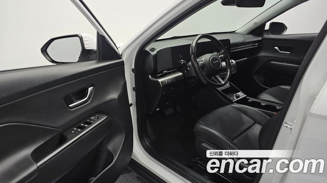 Hyundai Kona 2023 — photo 17