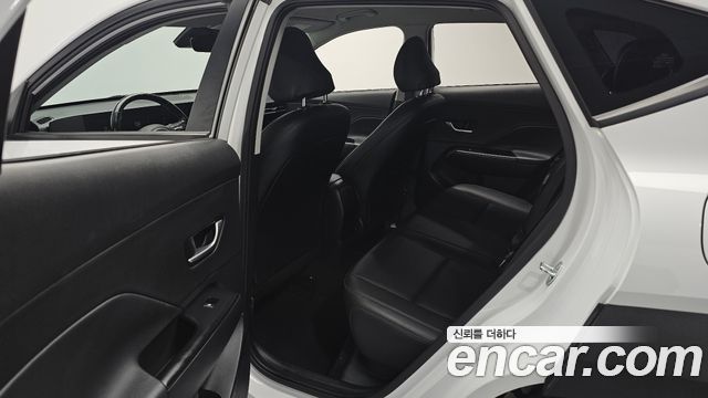 Hyundai Kona 2023 — photo 18
