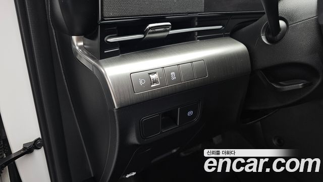 Hyundai Kona 2023 — photo 24