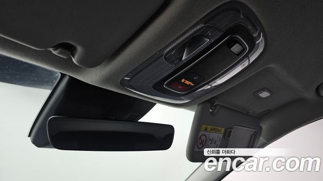 Hyundai Kona 2023 — photo 25