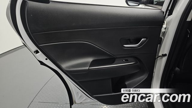 Hyundai Kona 2023 — photo 15