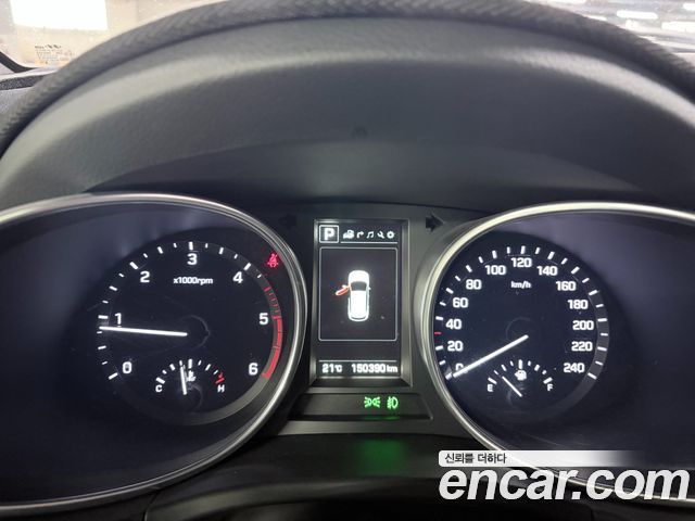 Hyundai Santafe 2018 — photo 15