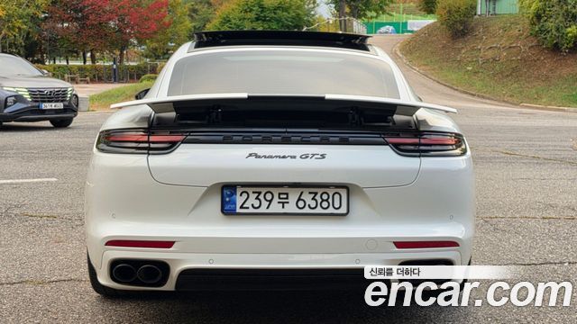 Porsche Panamera 2020 — photo 7