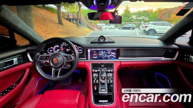 Porsche Panamera 2020 — photo 11