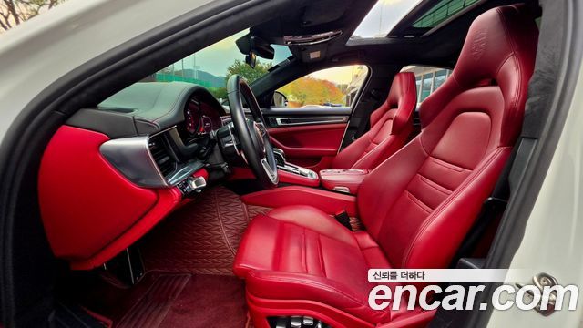 Porsche Panamera 2020 — photo 13