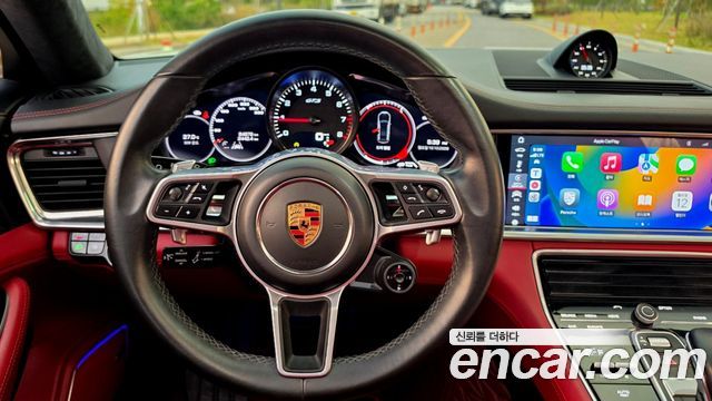 Porsche Panamera 2020 — photo 15