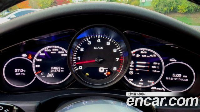 Porsche Panamera 2020 — photo 16