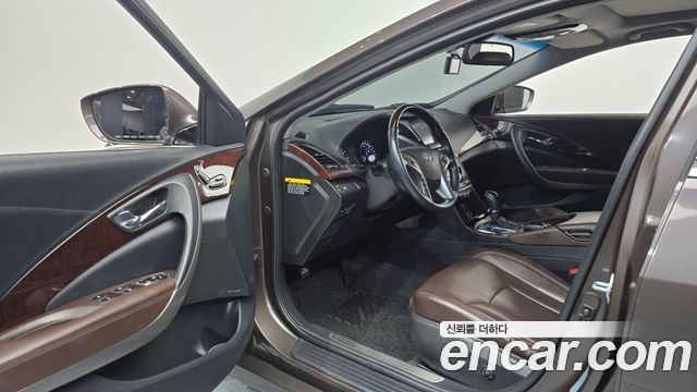 Hyundai Grandeur 2016 — photo 13