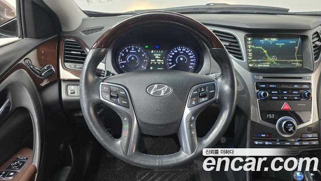 Hyundai Grandeur 2016 — photo 18