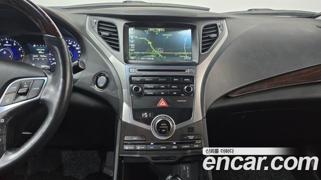 Hyundai Grandeur 2016 — photo 19