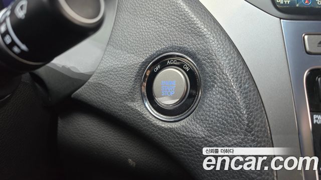 Hyundai Grandeur 2016 — photo 29