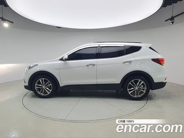Hyundai Santafe 2016 — photo 2