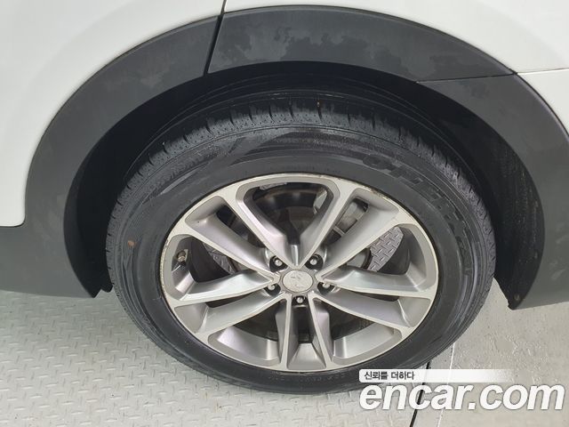 Hyundai Santafe 2016 — photo 5