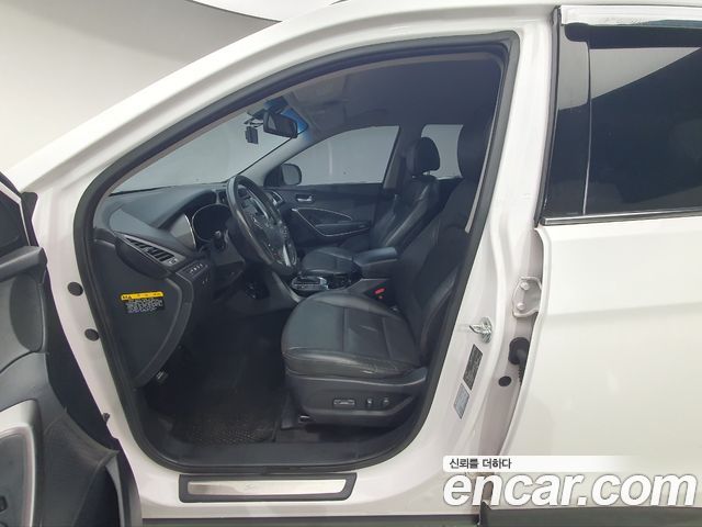 Hyundai Santafe 2016 — photo 10