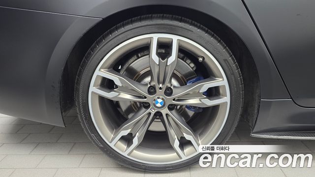 BMW 5-Series 2021 — photo 5