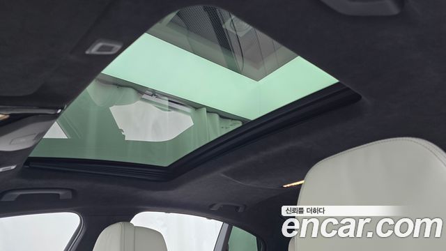 BMW 5-Series 2021 — photo 22
