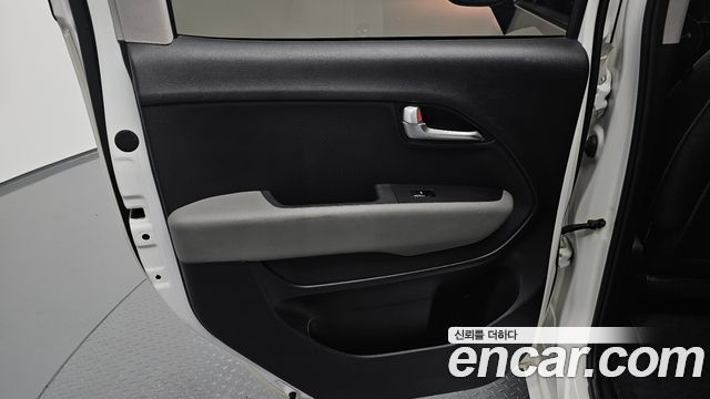 Kia RAY 2023 — photo 15