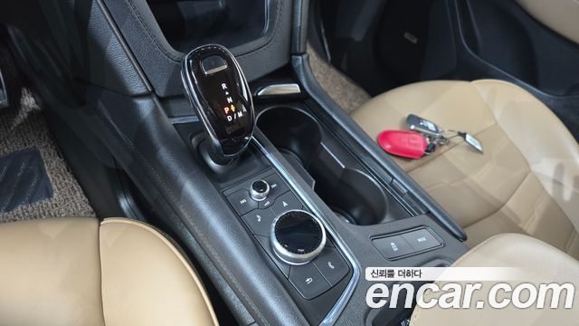 Cadillac XT6 2024 — photo 9