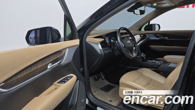 Cadillac XT6 2024 — photo 10
