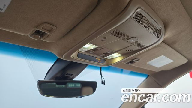 Cadillac XT6 2024 — photo 15