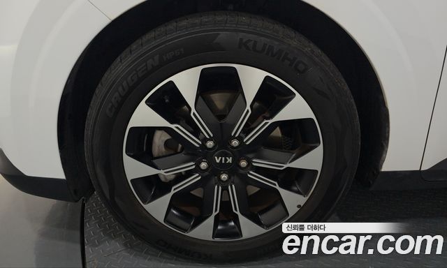 Kia Canival 2021 — photo 5