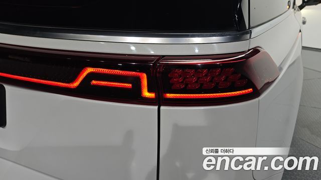 Kia Canival 2021 — photo 9
