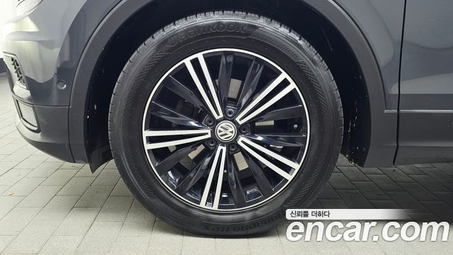 Volkswagen Tiguan 2020 — photo 5