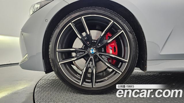 BMW 3-Series 2024 — photo 5