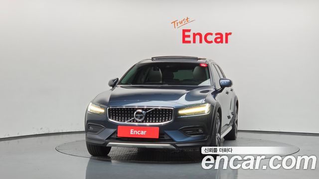 Volvo V60 2020 — photo 3