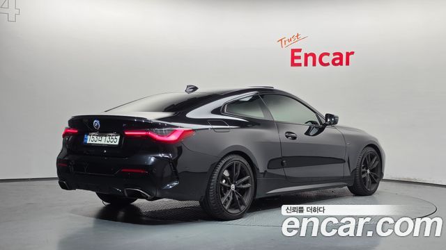 BMW 4-Series 2022 — photo 2