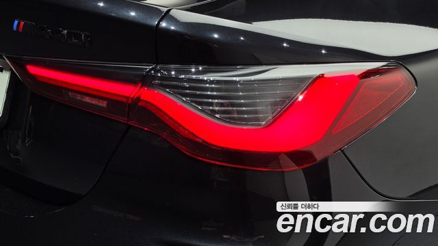 BMW 4-Series 2022 — photo 9