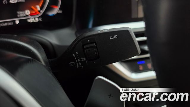 BMW 4-Series 2022 — photo 29