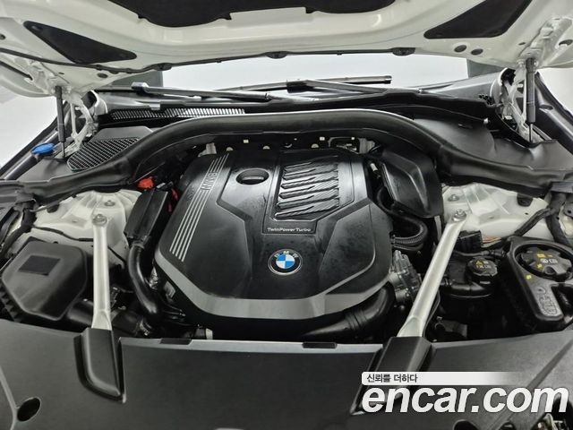 BMW Gran Turismo 2024 — photo 6