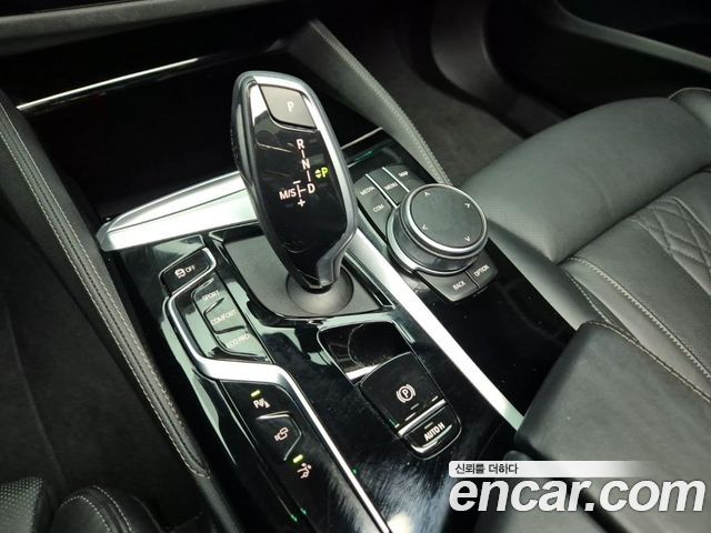 BMW Gran Turismo 2024 — photo 9