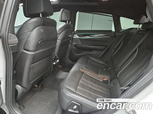 BMW Gran Turismo 2024 — photo 12