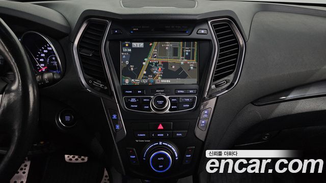 Hyundai Santafe 2015 — photo 20