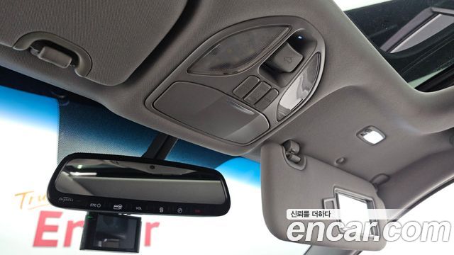 Hyundai Santafe 2015 — photo 25