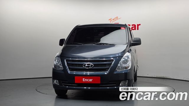 Hyundai Starex 2017 — photo 3