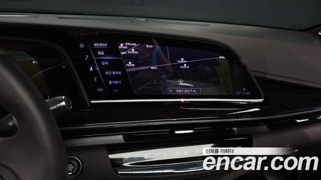 Cadillac Escalade 2023 — photo 20