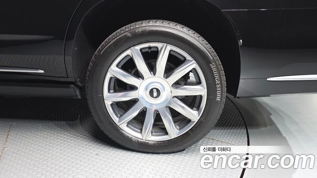 Cadillac Escalade 2023 — photo 7