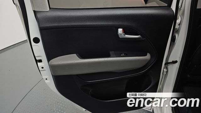 Kia RAY 2023 — photo 15