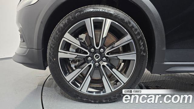 Volvo V60 2025 — photo 5