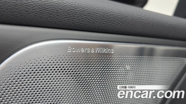 Volvo V60 2025 — photo 30
