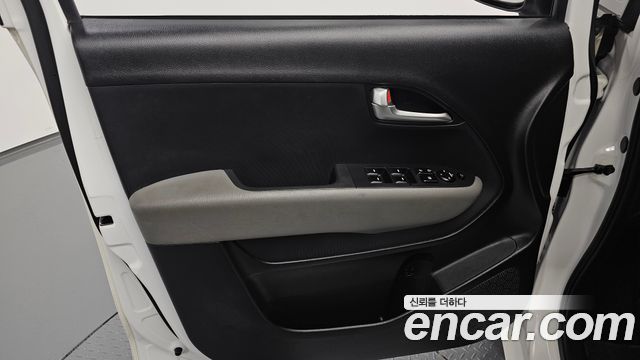 Kia RAY 2023 — photo 14