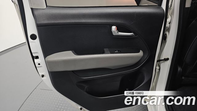 Kia RAY 2023 — photo 15