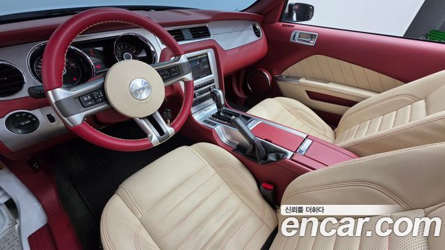 Ford Mustang 2014 — photo 7