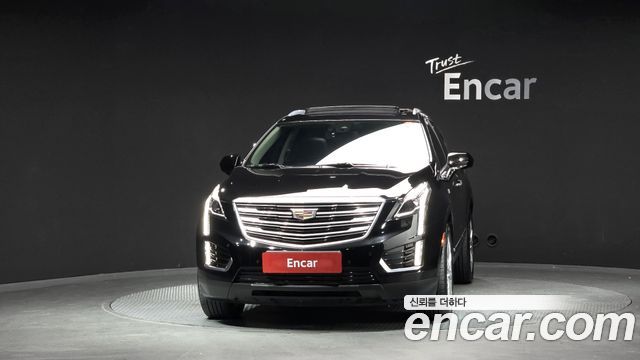 Cadillac XT5 2018 — photo 3