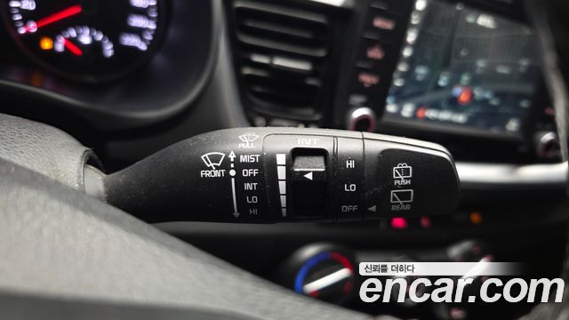 Kia Stonic 2018 — photo 26