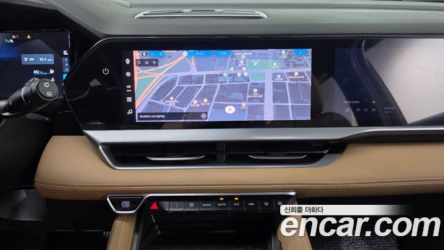 Renault Korea Grand Koleos 2025 — photo 13