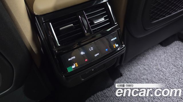 Renault Korea Grand Koleos 2025 — photo 17